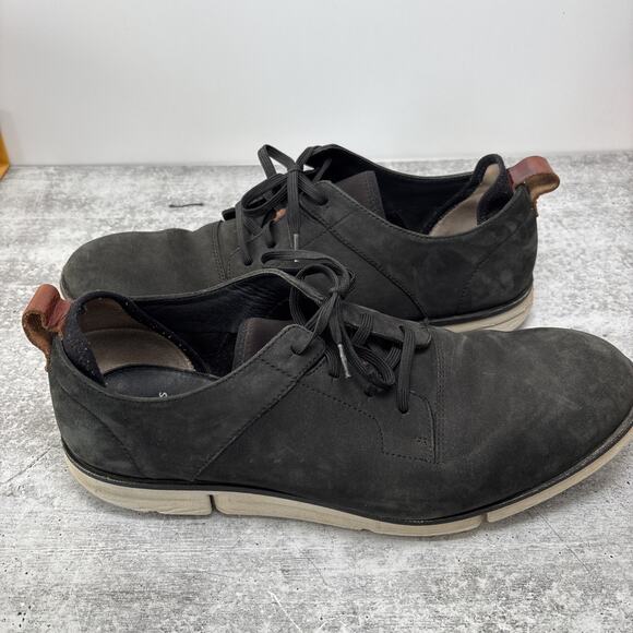 Clarks TOR England Trigenic Black Nubuck Men Size 9.5 Lightweight Casual Shoe - Picture 7 of 7